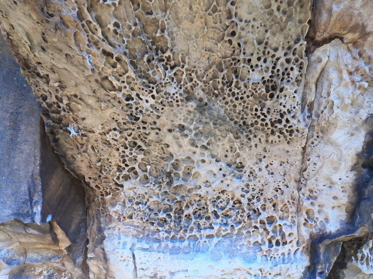 Formaciones rocosas en jaizkibel hondarribia
