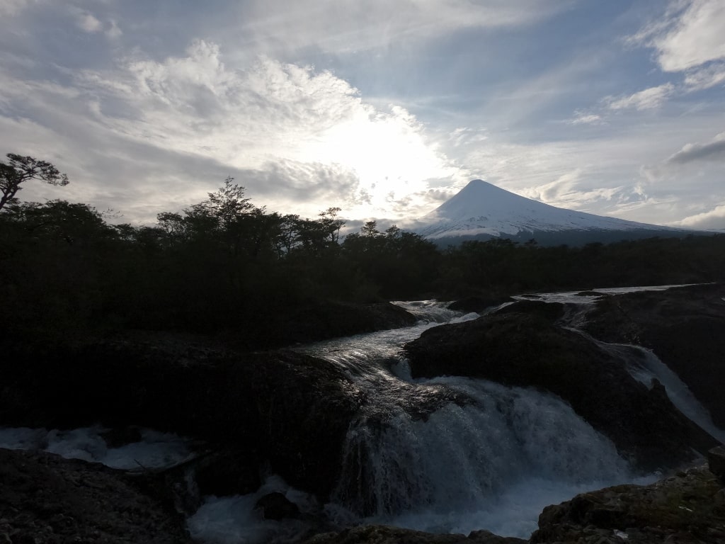 Saltos del Río Petrohué y Volcán Osorno